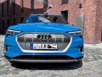 Gebraucht Audi e-tron Advanced Plus 300 kW (408 PS) 2019 Blau SUV