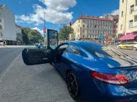 Gebraucht Mercedes C200 AMG line Plus 184 PS (135 kW) 2022 Blau Coupé