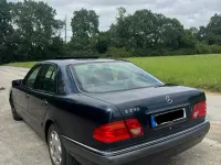 Gebraucht Mercedes E230 Elegance 150 PS (110 kW) 1997 Blau Limousine