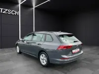 Gebraucht VW Golf VIII Life 150 PS (110 kW) 2021 Grau Kombi