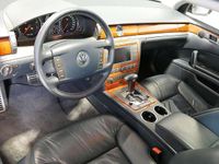 Second-hand VW Phaeton 241 CP (177 kW) 2003 Other Berlinǎ