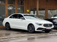 Usado Mercedes E200 Night 197 CV (144 kW) 2022 Blanco Berlina
