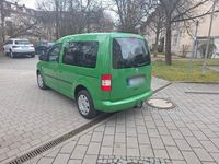 Gebraucht VW Caddy 105 PS (77 kW) 2010 Grün Van / Kleinbus