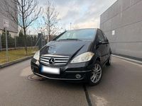 Gebraucht Mercedes A180 109 PS (80 kW) 2010 Schwarz Kleinwagen