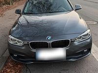 Gebraucht BMW 318 136 PS (100 kW) 2015 Grau Limousine