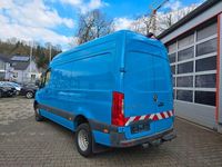 Gebraucht Mercedes Sprinter 190 PS (139 kW) 2019 Blau Van