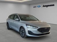 Gebraucht Ford Focus Titanium 125 PS (91 kW) 2023 Silber Limousine