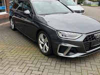 Gebraucht Audi A4 S-Line 204 PS (150 kW) 2023 Grau Kombi
