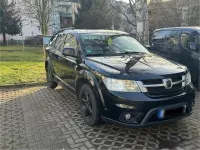 Gebraucht Fiat Freemont 140 PS (102 kW) 2012 Schwarz SUV