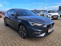 gebraucht Seat Leon 1.5 eTSI FR DSG VOLL-LED AHK NAVI 18" ALU