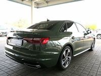 Gebraucht Audi A4 Advanced 150 PS (110 kW) 2022 Distriktgrün metallic Limousine
