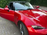 Gebraucht Mazda MX5 Sports-Line 160 PS (117 kW) 2015 Rot Cabrio