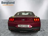 Neu Ford Mustang GT Fastback 508 PS (373 kW) 2026 Molten magenta violett Kleinwagen