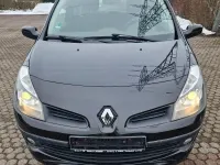 Gebraucht Renault Clio 75 PS (55 kW) 2007 Schwarz Kleinwagen