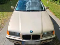 Gebraucht BMW 316 115 PS (84 kW) 1991 Gold Limousine