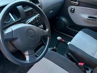 Gebraucht Daihatsu Cuore 70 PS (51 kW) 2004 Blau Kleinwagen