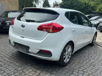 Gebraucht Kia Ceed Spirit 99 PS (72 kW) 2014 Weiß Kleinwagen