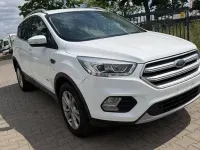 Gebraucht Ford Kuga Titanium 150 PS (110 kW) 2018 Weiß SUV