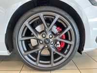 Neu Ford Focus ST 280 PS (205 kW) 2025 Frostweiß Limousine