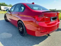 Gebraucht BMW 335 Sport Line 306 PS (225 kW) 2012 Rot Limousine