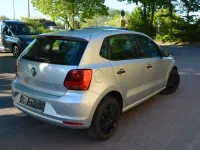 Gebraucht VW Polo Trendline 75 PS (55 kW) 2017 Silber Kleinwagen