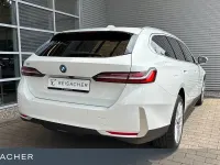 Neu BMW i5 250 kW (340 PS) 2026 Weiß Kombi