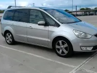 Usata Ford Galaxy 140 CV (102 kW) 2008 Argento Monovolume