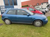 Gebraucht Audi A3 101 PS (74 kW) 2002 Blau Kleinwagen