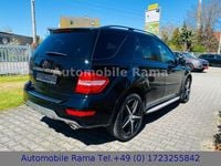Gebraucht Mercedes ML350 231 PS (169 kW) 2010 Schwarz SUV