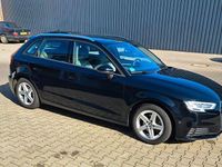 Gebraucht Audi A3 Design 150 PS (110 kW) 2017 Schwarz Limousine