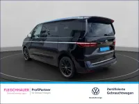 Gebraucht VW Multivan Style 150 PS (110 kW) 2024 Schwarz Van / Kleinbus