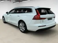 Gebraucht Volvo V60 145 PS (106 kW) 2024 Kombi