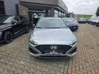Neu Hyundai i30 Advantage 140 PS (102 kW) 2025 Grau Limousine