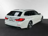 Gebraucht BMW 520 Efficient Dynamics 190 PS (139 kW) 2022 Weiss Limousine
