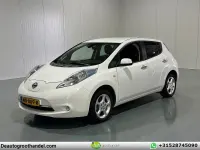 Gebraucht Nissan Leaf Acenta 80 kW (109 PS) 2017 Weiß Kleinwagen