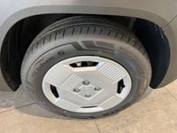 Neu Hyundai Inster 85 kW (116 PS) 2025 Schwarz Kleinwagen