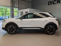 Gebraucht Opel Mokka-e Ultimate 100 kW (136 PS) 2023 Lack weiss banquise/typ au SUV