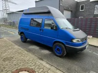 Second-hand VW Caravelle 116 CP (85 kW) 2001 Albastru Van