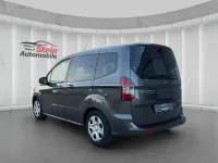 Gebraucht Ford Tourneo Courier Trend 101 PS (74 kW) 2016 Grau Van / Kleinbus