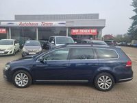 Gebraucht VW Passat Comfortline 122 PS (89 kW) 2012 Night blue metallic Kombi