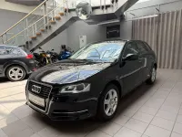 Gebraucht Audi A3 Attraction 105 PS (77 kW) 2012 Schwarz Kleinwagen