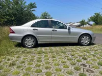 Gebraucht Mercedes C180 Classic 143 PS (105 kW) 2006 Silber Kombi