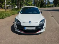 Gebraucht Renault Mégane Coupé 265 PS (194 kW) 2013 Weiß Coupé
