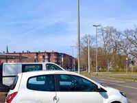 Gebraucht Renault Twingo Dynamique 75 PS (55 kW) 2013 Weiß Kleinwagen