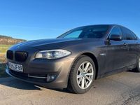 Gebraucht BMW 523 204 PS (150 kW) 2011 Braun Limousine
