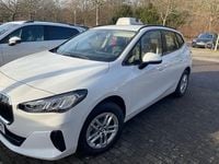 Gebraucht BMW 216 Active Tourer Shadowline 122 PS (89 kW) 2025 Weiß Van / Kleinbus