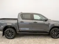 Neu Toyota HiLux 215 PS (158 kW) 2026 Grau Pickup