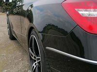 Gebraucht Mercedes E350 300 PS (220 kW) 2012 Schwarz Cabrio