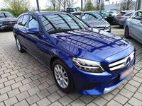 Gebraucht Mercedes C200 160 PS (117 kW) 2019 Blau Kombi