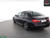 Gebraucht BMW 750 M Sport 400 PS (294 kW) 2018 Black sapphire Limousine